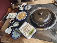 -大匠工房古船木艺术餐厅·猪肚鸡专门店(长白仙岛店)