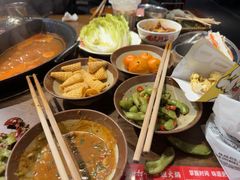 -萍姐火锅·公路夜市(武汉首店)