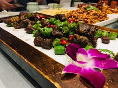 -皇城根北京风味主题餐厅(日照万象汇店)