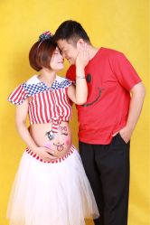 -十月摄影•专注孕婴童写真(汉口香港路店)
