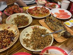 -冶建镜子·老南昌大排档·江西虾王(总店)