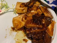 黑椒牛仔骨炒年糕-绿茶餐厅(乐峰广场店)