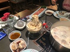 -捞王锅物料理(上海世茂广场店)