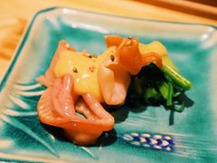 赤贝白味增蛋黄酱山葵叶-镹·鱼料理  国产鱼使用店