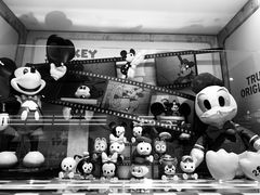 -泡泡玛特POPMART(杭州乐堤港店)