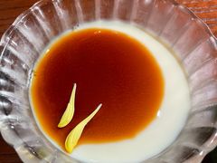 -花菇朵·云山雀 ll 野生菌锅·野果酸汤·精品滇菜(万柳店)