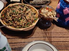 -蚝堡海鲜·威海菜·海肠捞饭·烧烤·亚洲吃蚝公司(幸福门店)