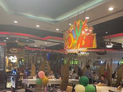 -四海一家自助餐(益田假日广场店)