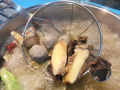 -湾区九号鲜切牛肉火锅(明珠南路店)