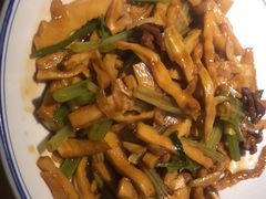 -吕氏疙瘩汤·私家菜馆(慈云寺店)