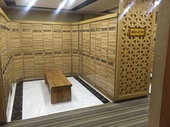 -绿岛汤泉韩式休闲会所