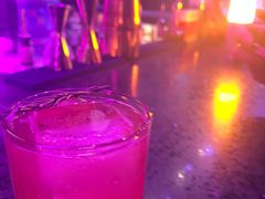 -vimi便利店酒吧