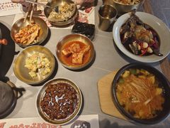 -草家酱蟹炭火烤肉店(珲春南路一店)