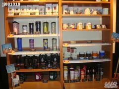 马克杯展示柜-星巴克臻选(北京银泰店)