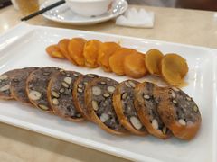 咸蛋黄肠头双拼-台山第一家兴华黄鳝饭·黄鳝婆(合水分店)