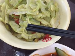 -六和餐饮(东城根店)