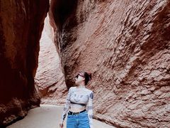 -天山神秘大峡谷