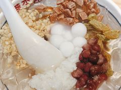 -蓉李记成都名小吃(武汉经开万达店)