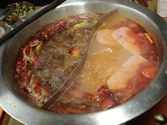 -黔哆哆地摊酸汤火锅(清湖店)