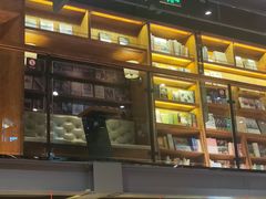 -半山书局(新世纪商城店)