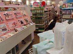 -名创优品(广东东莞东城万达2店)