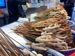 -八一路好吃街(雨田商务大厦店)