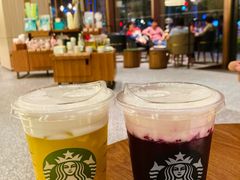 -星巴克臻选(上海虹桥新天地三店)
