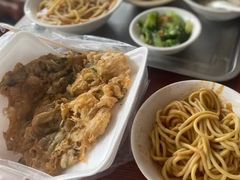 -建国蚵煎蚵面