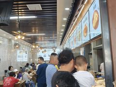 -穆彦华逍遥镇胡辣汤(岗坡路店)