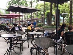 -星巴克(杭州湖滨银泰E区店)