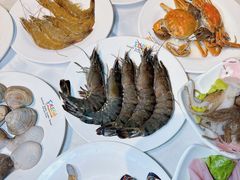 -领鲜活海鲜榴莲自助火锅(东门店)