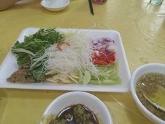 -官塘陈记鱼生·潮汕砂锅粥·牛肉火锅(潮枫路总店)