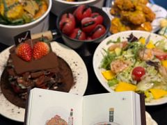 -W COLLECTIVE  DESSERT SHOP