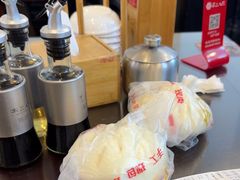 -不二心·鲜肉大包·海胆小笼汤包(二七广场店)
