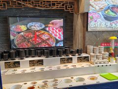 -沸炉重庆老火锅(军事博物馆店)