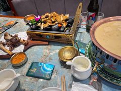 -哈啾嗨·新概念蒙餐(红星新城店)