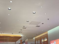 -龍歌自助小火锅(市南金茂湾店)