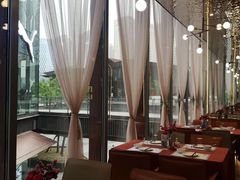 靠窗位-赵小姐丨新中餐(曲江店)