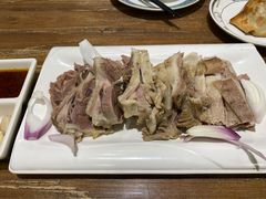 -清真·玛丽亚新疆菜主题餐厅(浙江中路店)