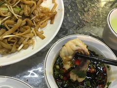 -正能量脆肉鲩火锅