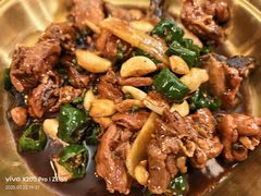 -鲁菜根·泰安菜(万达店)