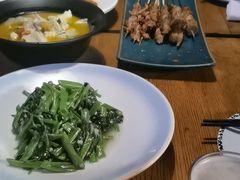 -爱啤精酿·民谣酒馆(滨江店)