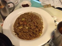 -新大咀港式茶餐厅(宝山万达店)