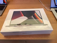 -Apple零售店(华贸购物中心店)