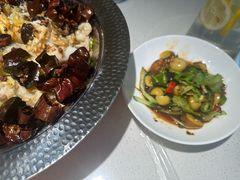 -小鱼小牛·鱼牛干锅·脆鱼火锅(世欧广场店)