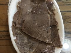 -陇上全荟兰州传统牛肉面(延吉路店)