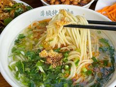 -萍姨抻面馆·鸡架冒菜(清湖店)