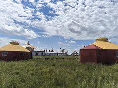 -呼伦贝尔大草原巴尔虎蒙古部落民俗旅游度假景区