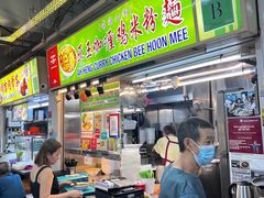 -亚王咖喱鸡米粉面