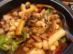 -云海肴·汽锅鸡·云南菜(天山百盛优客店)